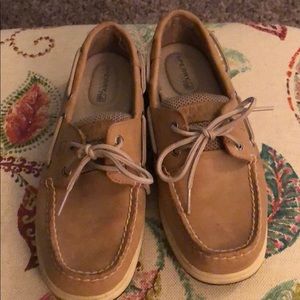 Women’s Size 6 Sperry